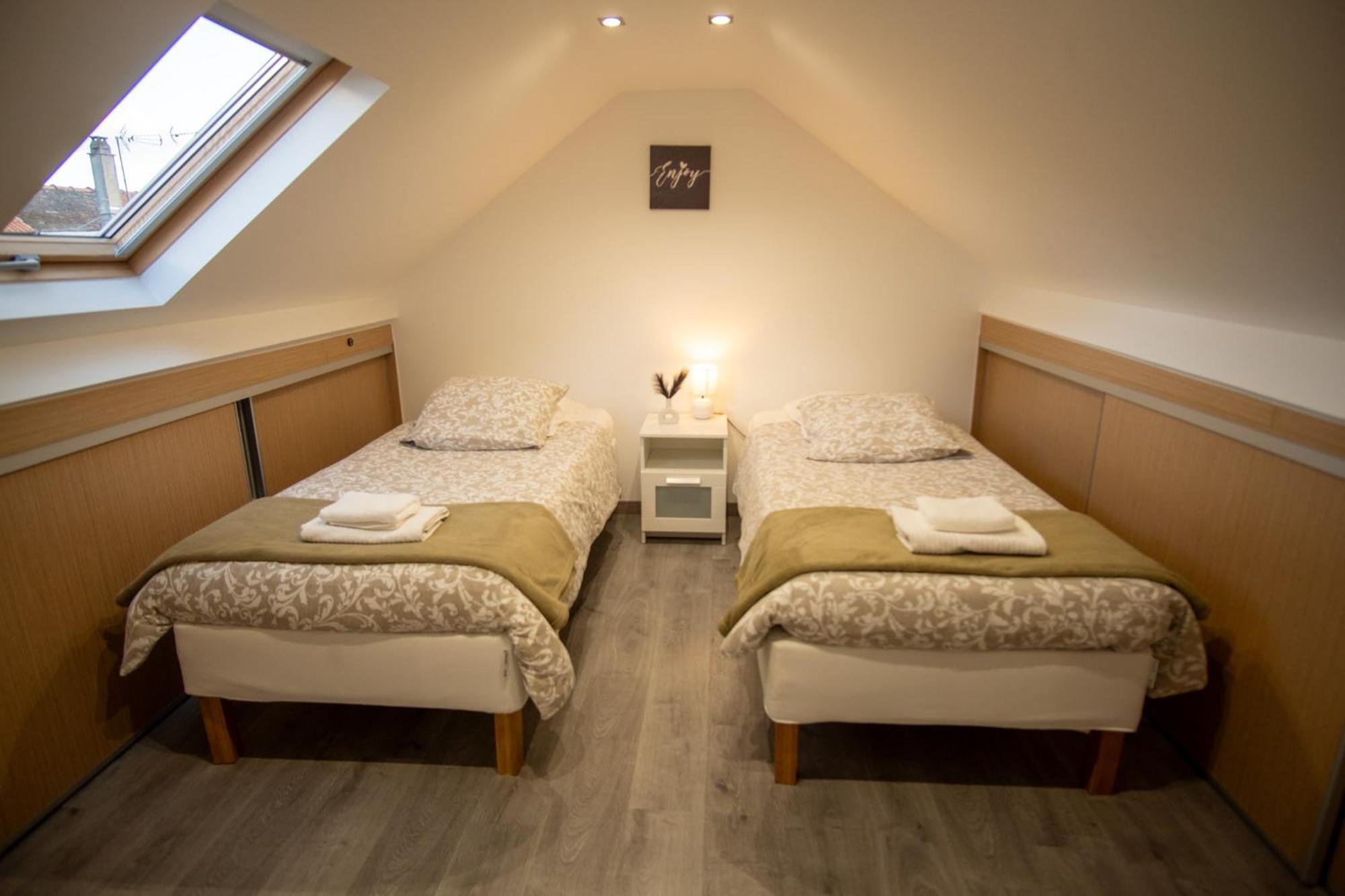 A L'Ombre Du Pin "7" - Spacious T3 Duplex Near Disneyland And Paris, 1-6 Guests Le Pin  Exterior photo